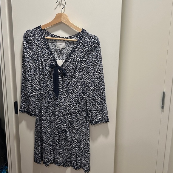 Reformation Floral Navy and Cream Mini Dress - Picture 2 of 15
